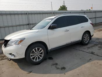  Salvage Nissan Pathfinder