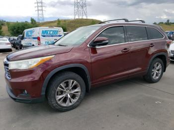  Salvage Toyota Highlander