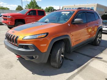  Salvage Jeep Cherokee