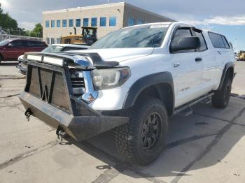  Salvage Toyota Tundra