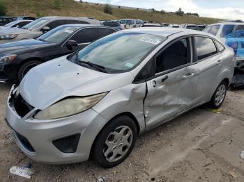  Salvage Ford Fiesta