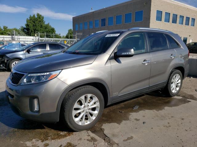  Salvage Kia Sorento