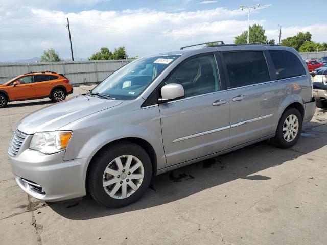  Salvage Chrysler Minivan