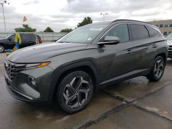  Salvage Hyundai TUCSON