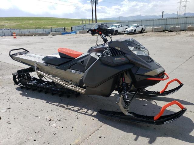  Salvage Bmbr Snowmobile