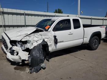  Salvage Toyota Tacoma