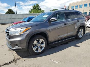  Salvage Toyota Highlander