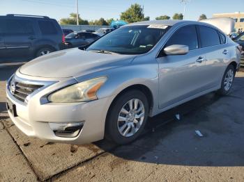  Salvage Nissan Altima