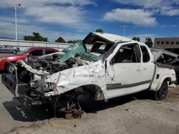  Salvage Toyota Tundra