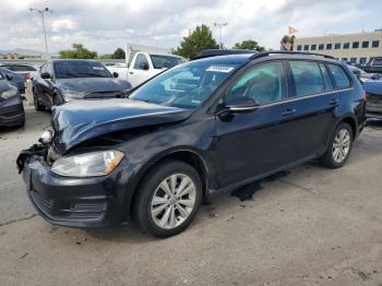  Salvage Volkswagen Golf