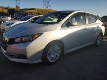  Salvage Nissan LEAF