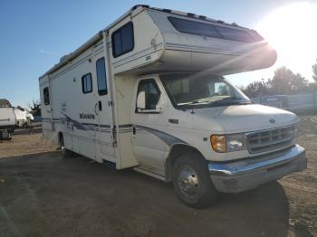  Salvage Winnebago Minnie