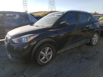  Salvage Nissan Kicks