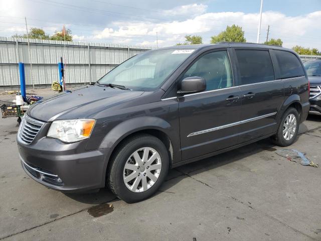  Salvage Chrysler Minivan