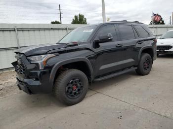  Salvage Toyota Sequoia