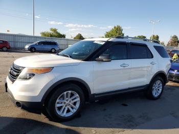  Salvage Ford Explorer