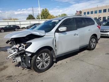  Salvage Nissan Pathfinder