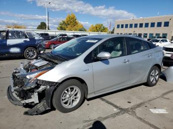  Salvage Toyota Prius