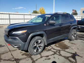  Salvage Jeep Cherokee