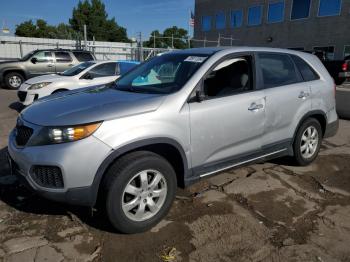  Salvage Kia Sorento