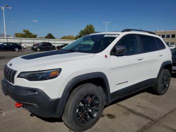  Salvage Jeep Cherokee