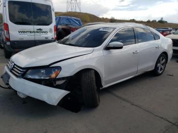  Salvage Volkswagen Passat