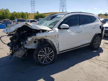  Salvage Hyundai TUCSON