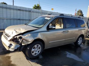  Salvage Kia Sedona