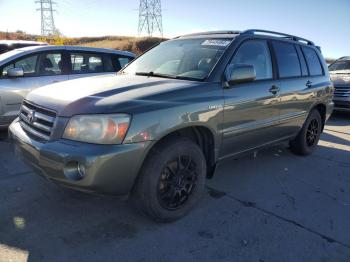  Salvage Toyota Highlander