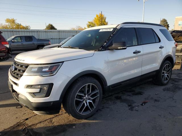  Salvage Ford Explorer