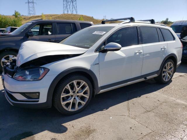  Salvage Volkswagen Golf