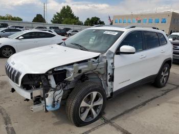  Salvage Jeep Grand Cherokee