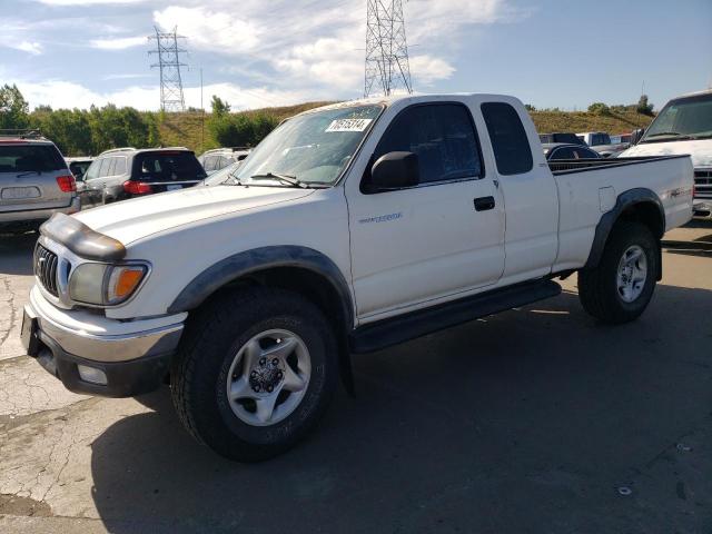  Salvage Toyota Tacoma