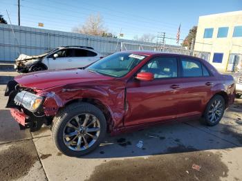  Salvage Chrysler 300