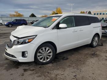  Salvage Kia Sedona