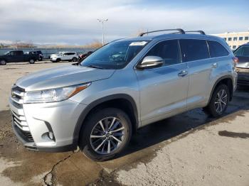  Salvage Toyota Highlander