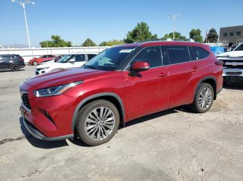  Salvage Toyota Highlander