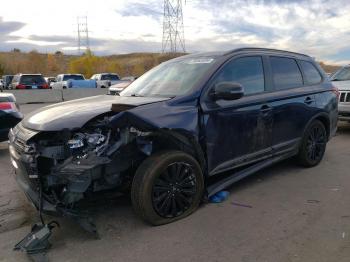  Salvage Mitsubishi Outlander