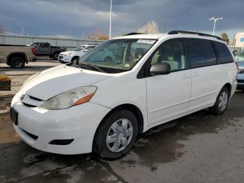  Salvage Toyota Sienna