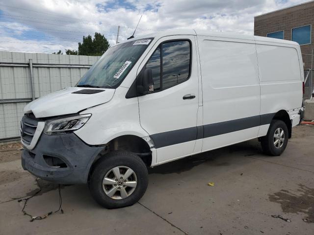  Salvage Mercedes-Benz Sprinter