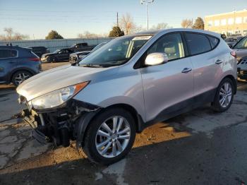  Salvage Hyundai TUCSON