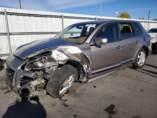  Salvage Porsche Cayenne