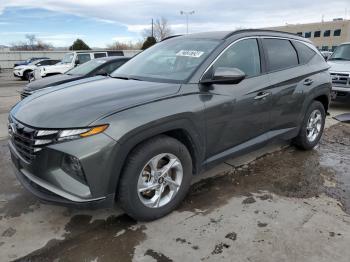  Salvage Hyundai TUCSON