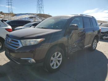  Salvage Toyota Highlander