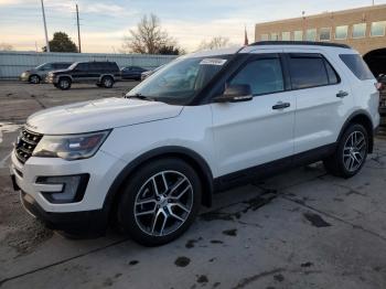  Salvage Ford Explorer