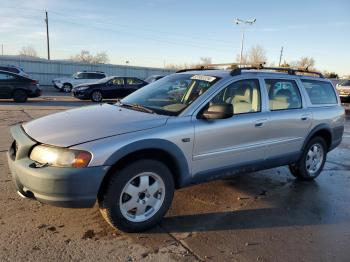  Salvage Volvo XC70