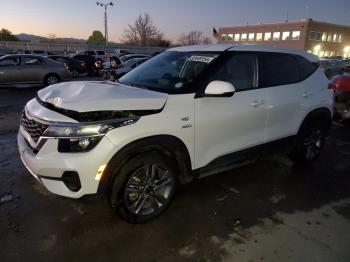  Salvage Kia Seltos