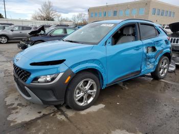  Salvage Hyundai KONA