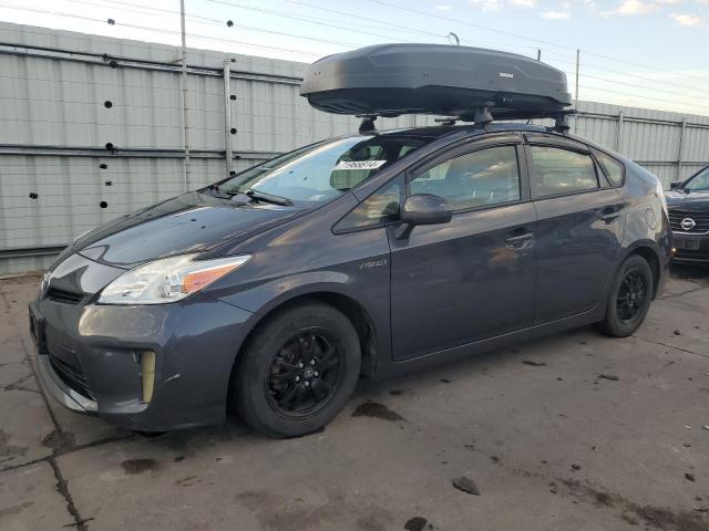  Salvage Toyota Prius