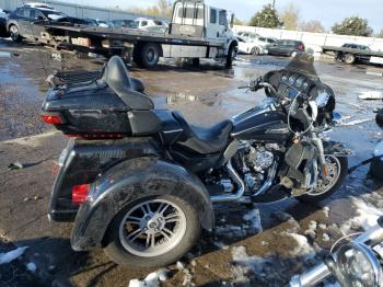  Salvage Harley-Davidson Fl